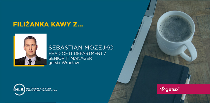 Filiżanka kawy z Sebastian Mozejko